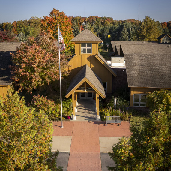 childrens_house_long_lake_campus_sq.jpg